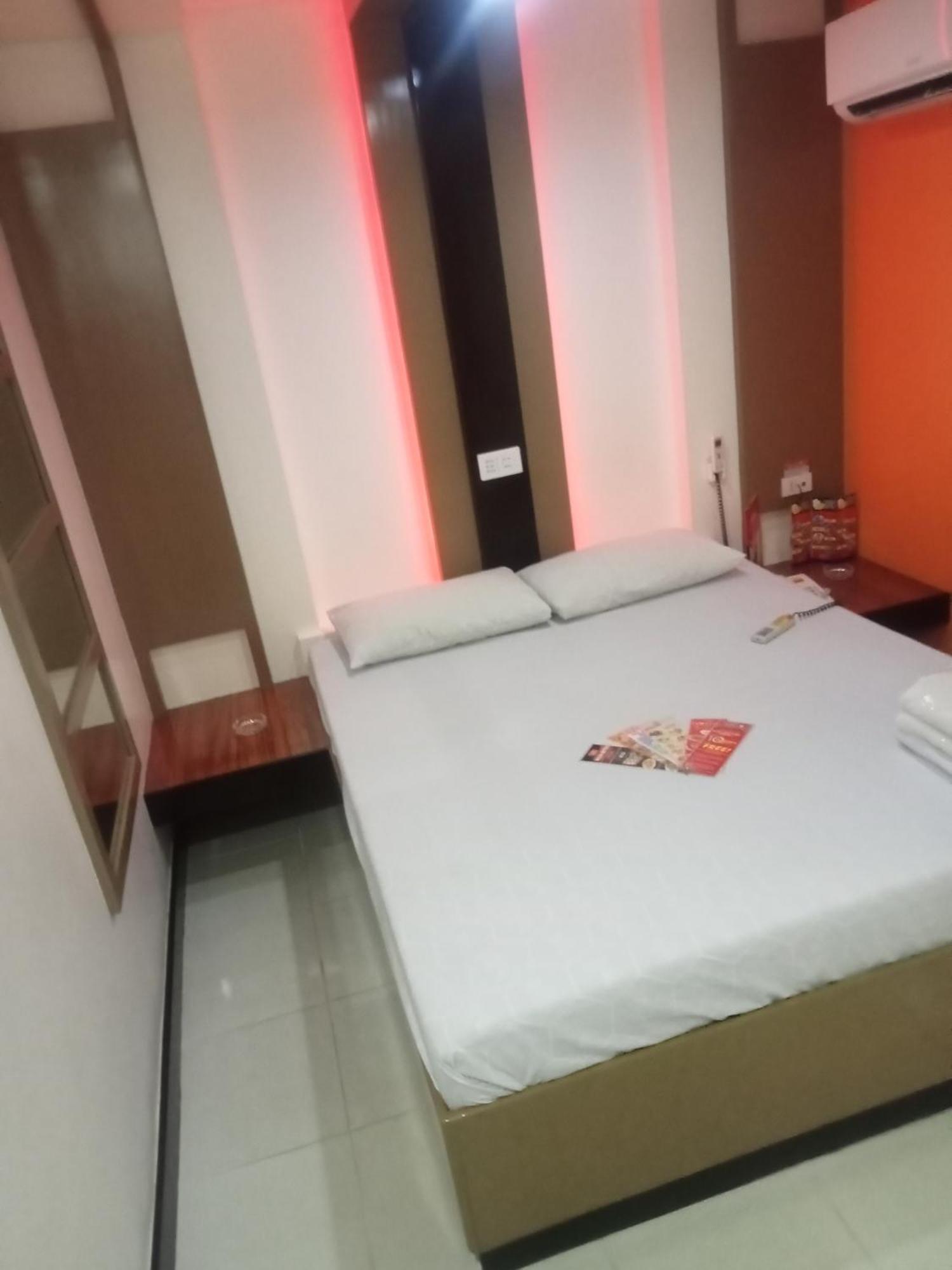 Hotel Sogo Cabanatuan Екстер'єр фото